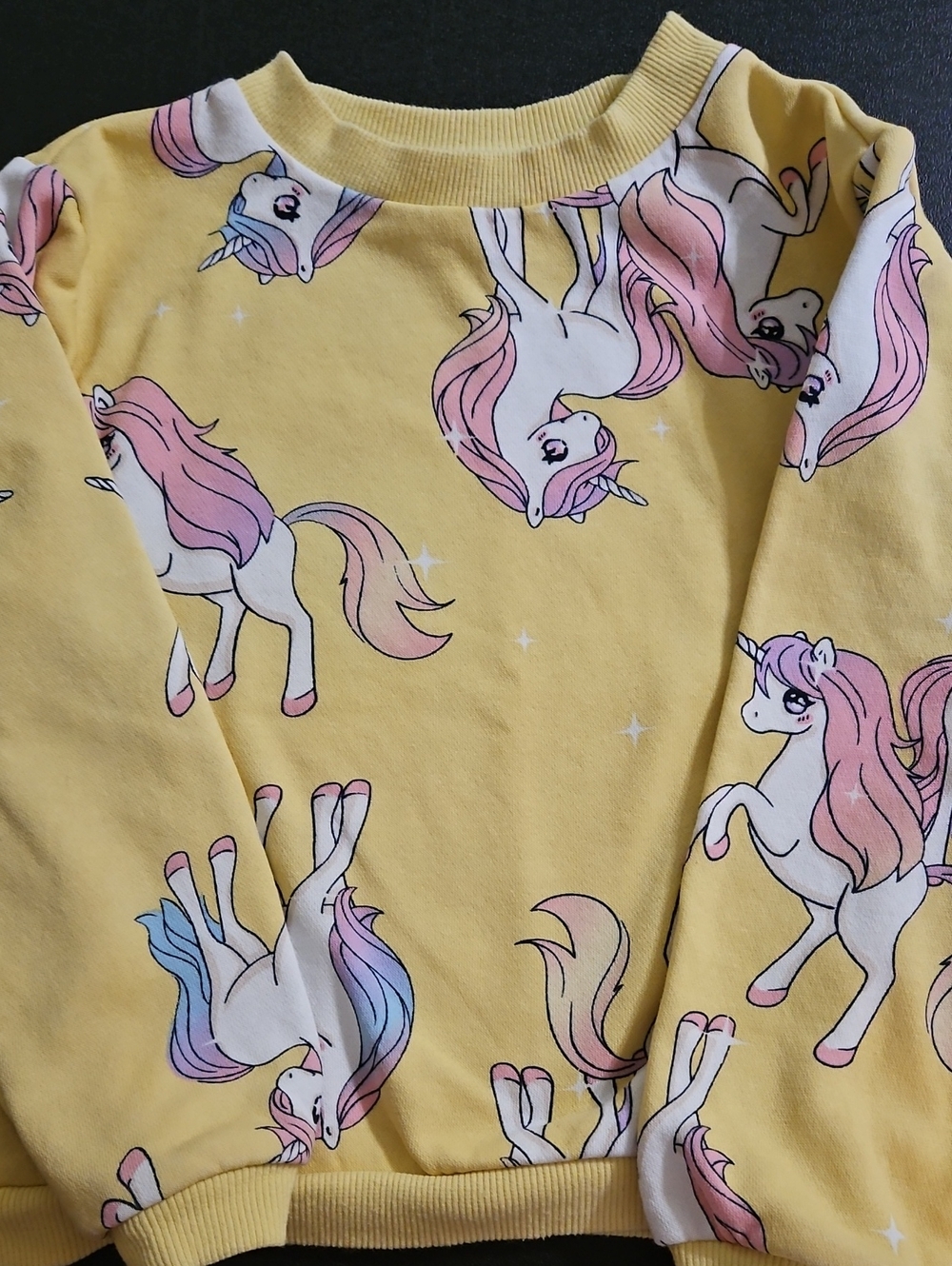 Girls 5T/6 Yellow H&M Unicorn Sweatshirt Cute!